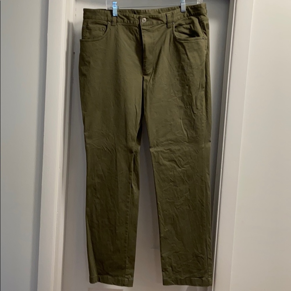 Tasso Elba Stretch Pants.